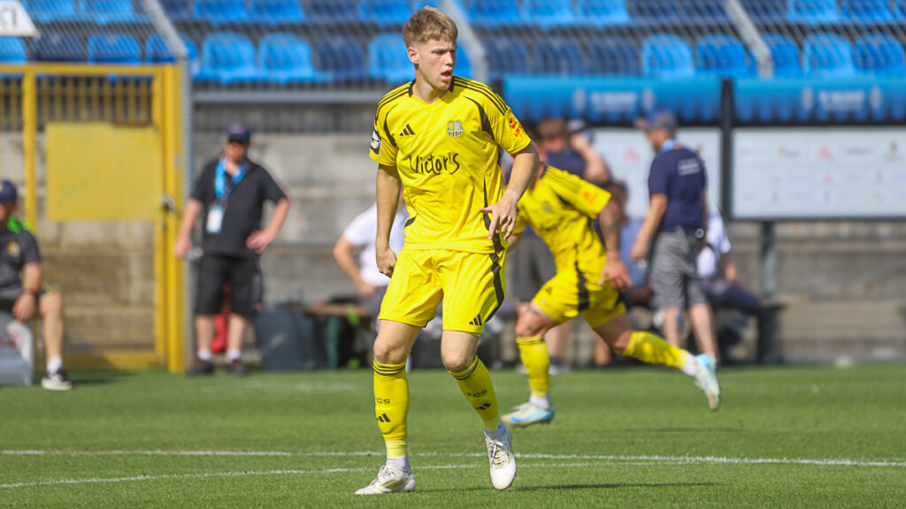 27 - Joe Bichsel - 1.FC Saarbrücken